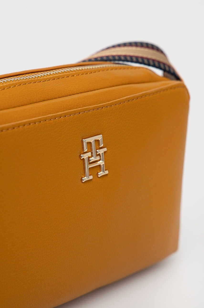 Tommy Hilfiger Чанта - Pepit.bg