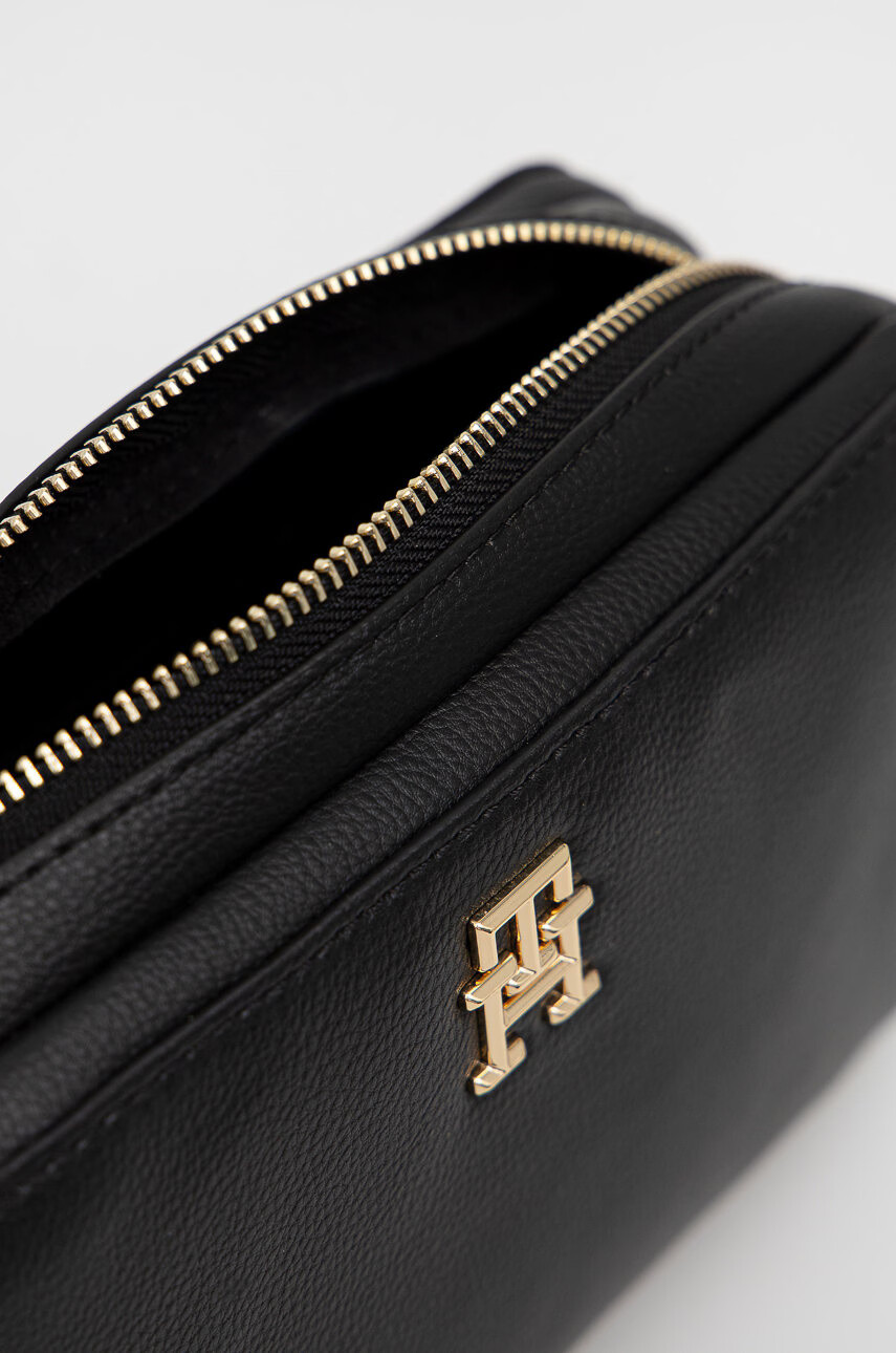 Tommy Hilfiger Чанта - Pepit.bg