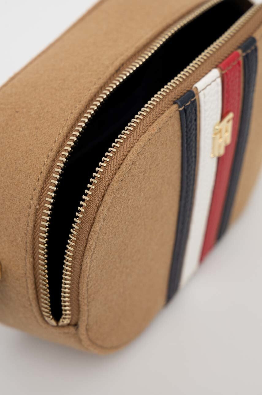 Tommy Hilfiger Чанта в тъмносиньо - Pepit.bg