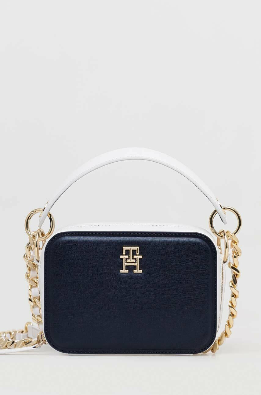Tommy Hilfiger Чанта в тъмносиньо - Pepit.bg
