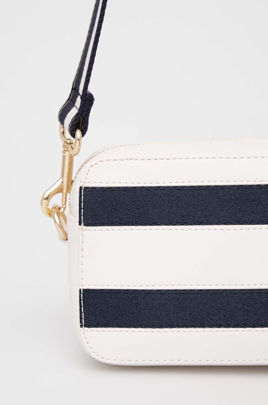 Tommy Hilfiger Чанта в бяло - Pepit.bg