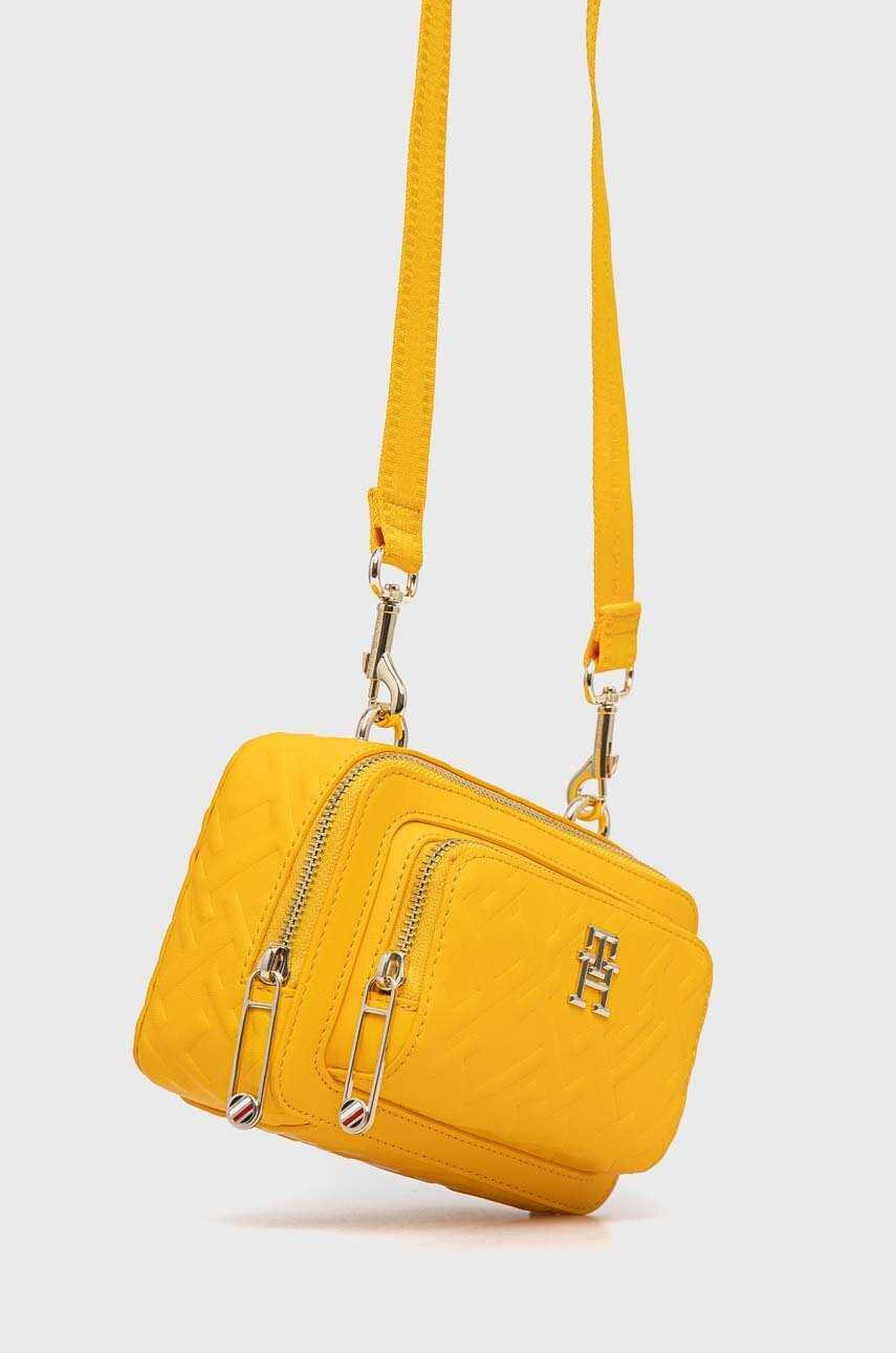 Tommy Hilfiger Чанта в оранжево - Pepit.bg