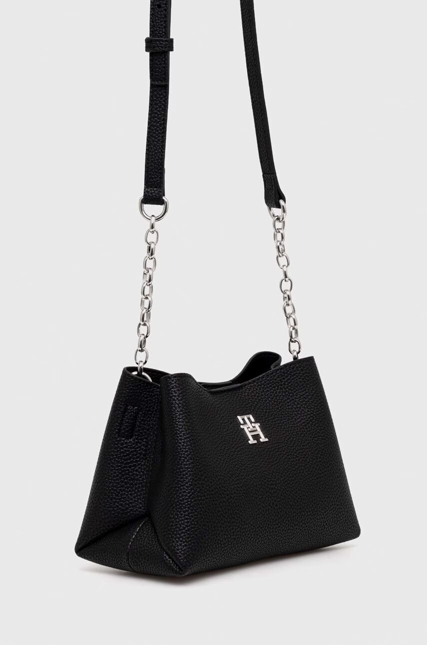 Tommy Hilfiger Чанта в черно - Pepit.bg