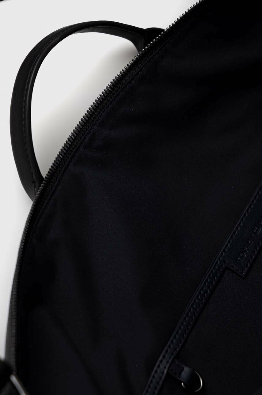 Tommy Hilfiger Чанта в черно - Pepit.bg