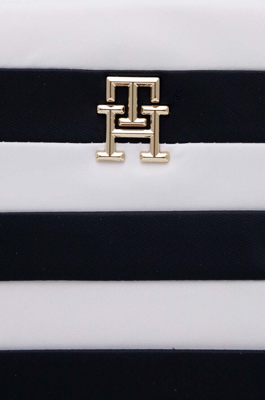 Tommy Hilfiger Чанта в бяло - Pepit.bg