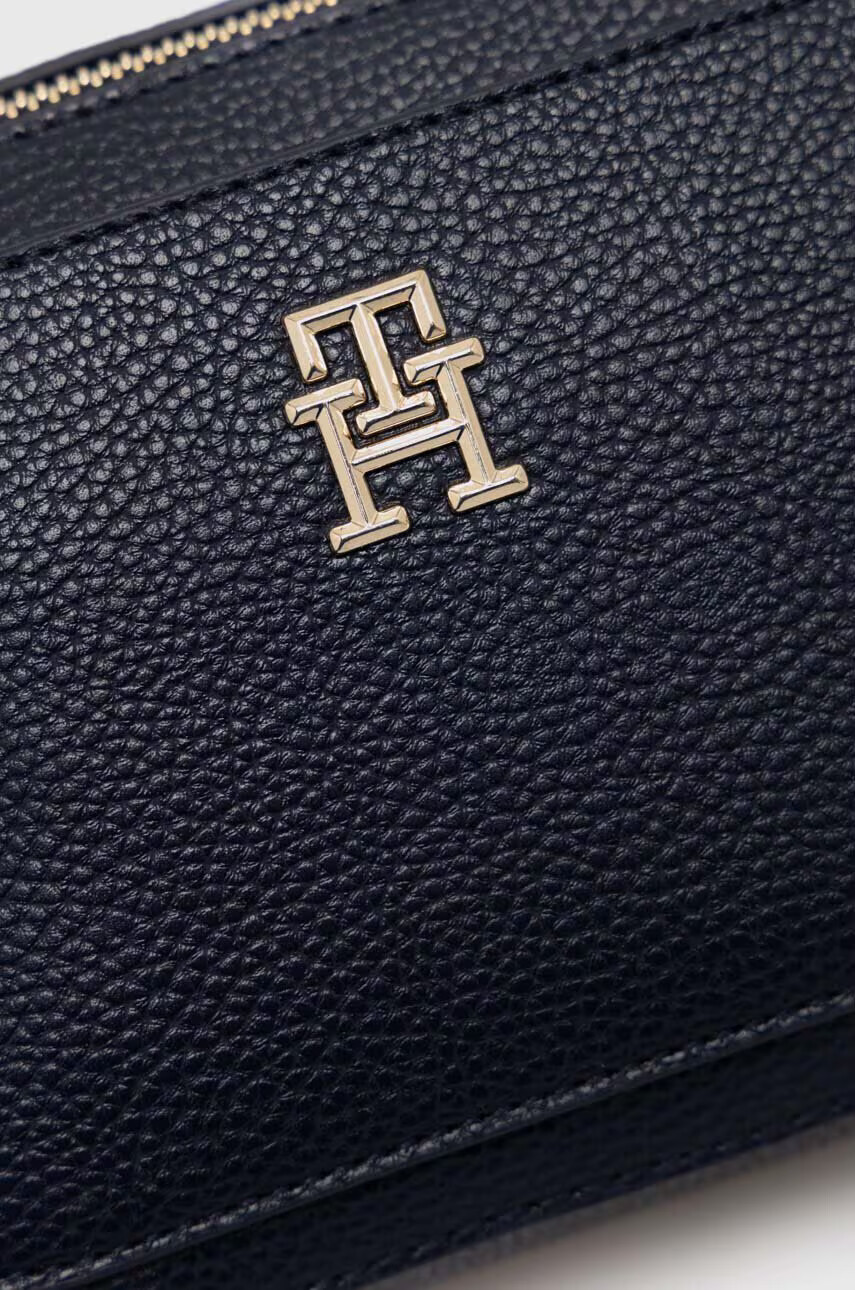 Tommy Hilfiger Чанта в тъмносиньо - Pepit.bg