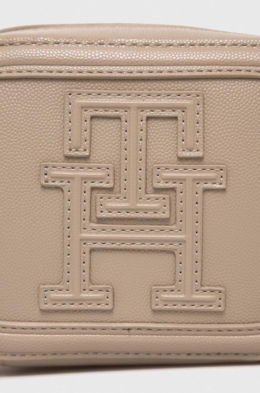 Tommy Hilfiger Чанта в бежово - Pepit.bg