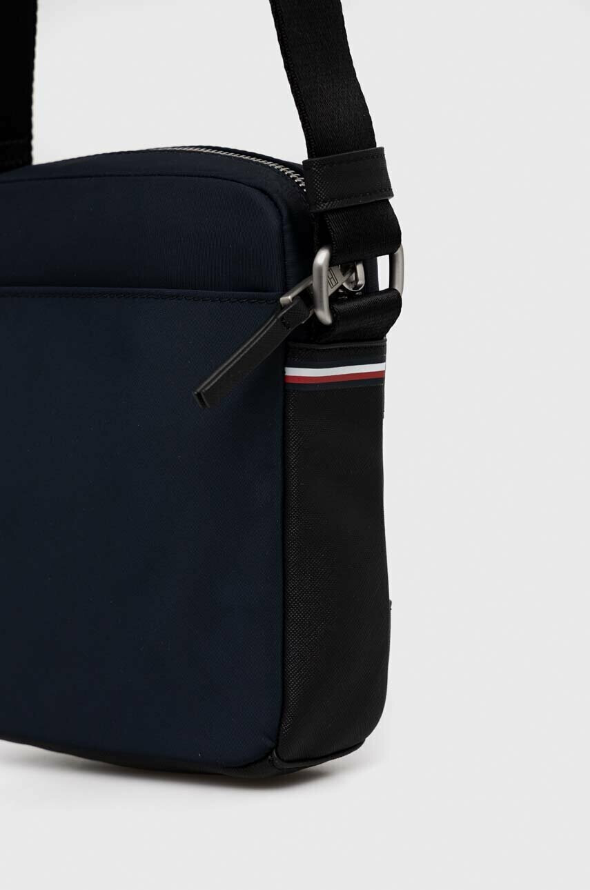 Tommy Hilfiger Чанта през рамо - Pepit.bg