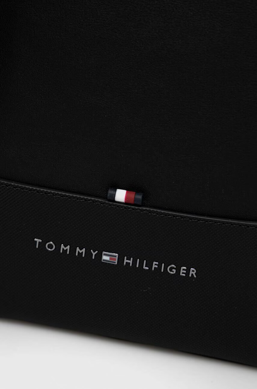 Tommy Hilfiger Чанта през рамо - Pepit.bg