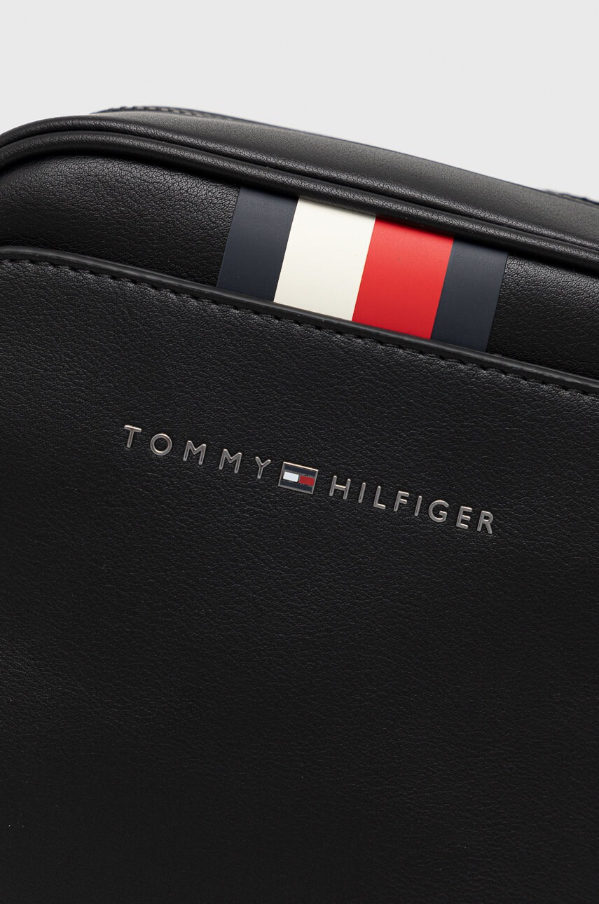 Tommy Hilfiger Чанта през рамо - Pepit.bg