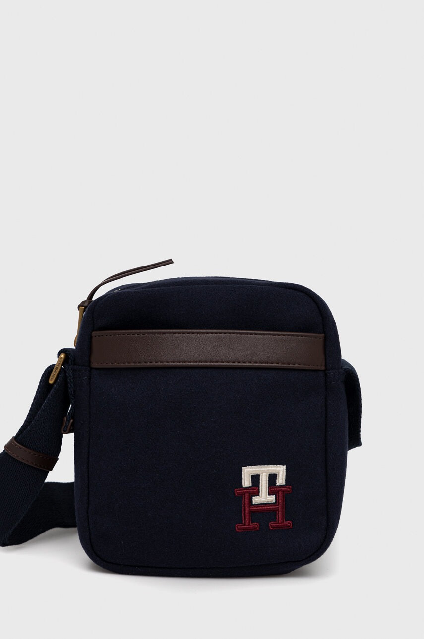 Tommy Hilfiger Чанта през рамо - Pepit.bg