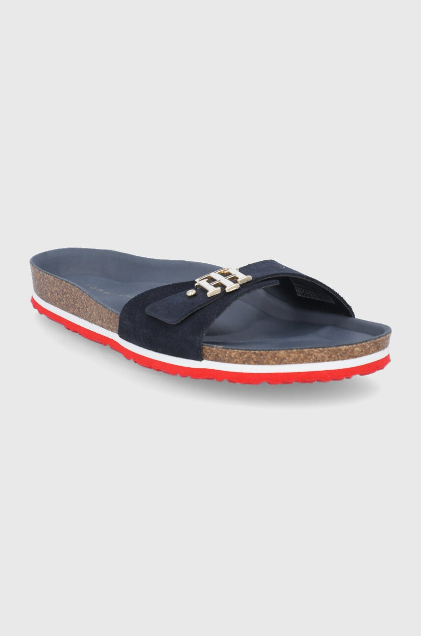 Tommy Hilfiger Чехли - Pepit.bg