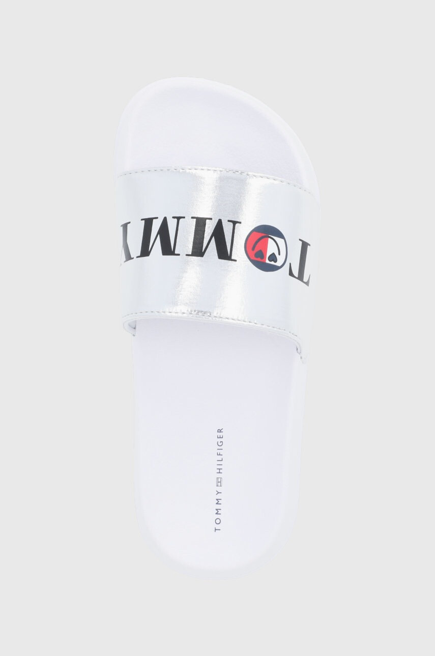Tommy Hilfiger Чехли - Pepit.bg