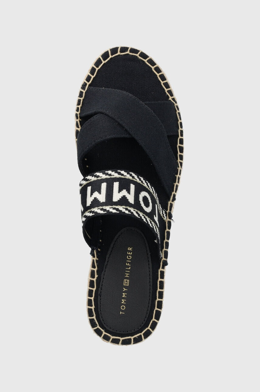 Tommy Hilfiger Чехли SEASONAL WEBBING SANDAL в тъмносиньо FW0FW07181 - Pepit.bg