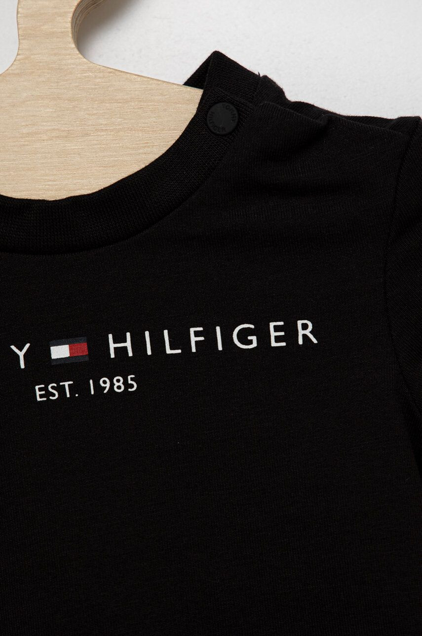 Tommy Hilfiger Детска тениска в черно - Pepit.bg