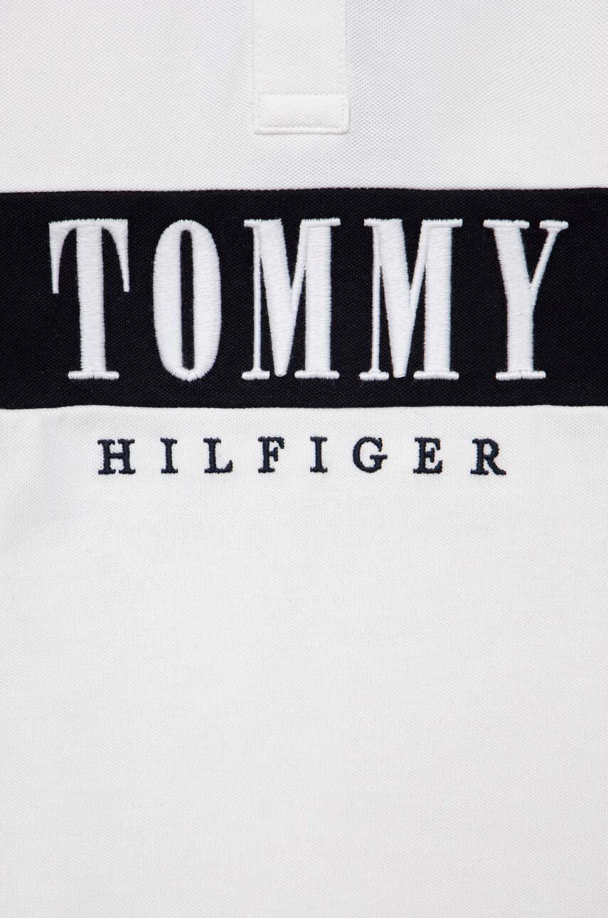 Tommy Hilfiger Детска тениска с яка в бяло с апликация - Pepit.bg