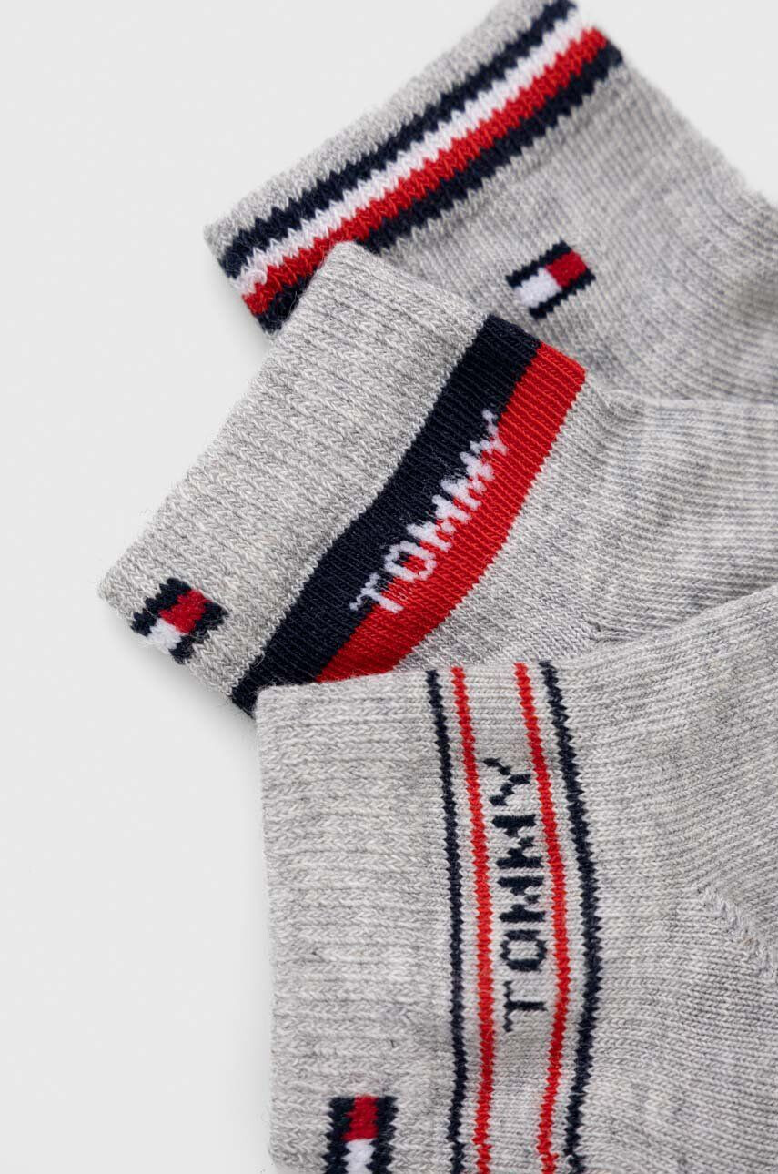 Tommy Hilfiger Детски чорапи (3 броя) в сиво - Pepit.bg