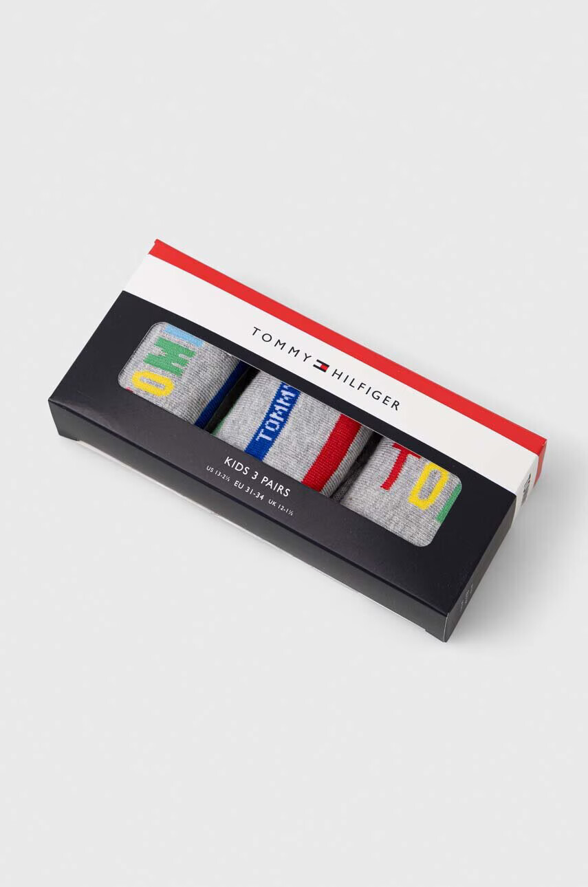 Tommy Hilfiger Детски чорапи (3 броя) в сиво - Pepit.bg