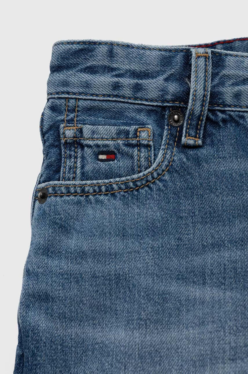 Tommy Hilfiger Детски дънков къс панталон в синьо с регулируема талия - Pepit.bg