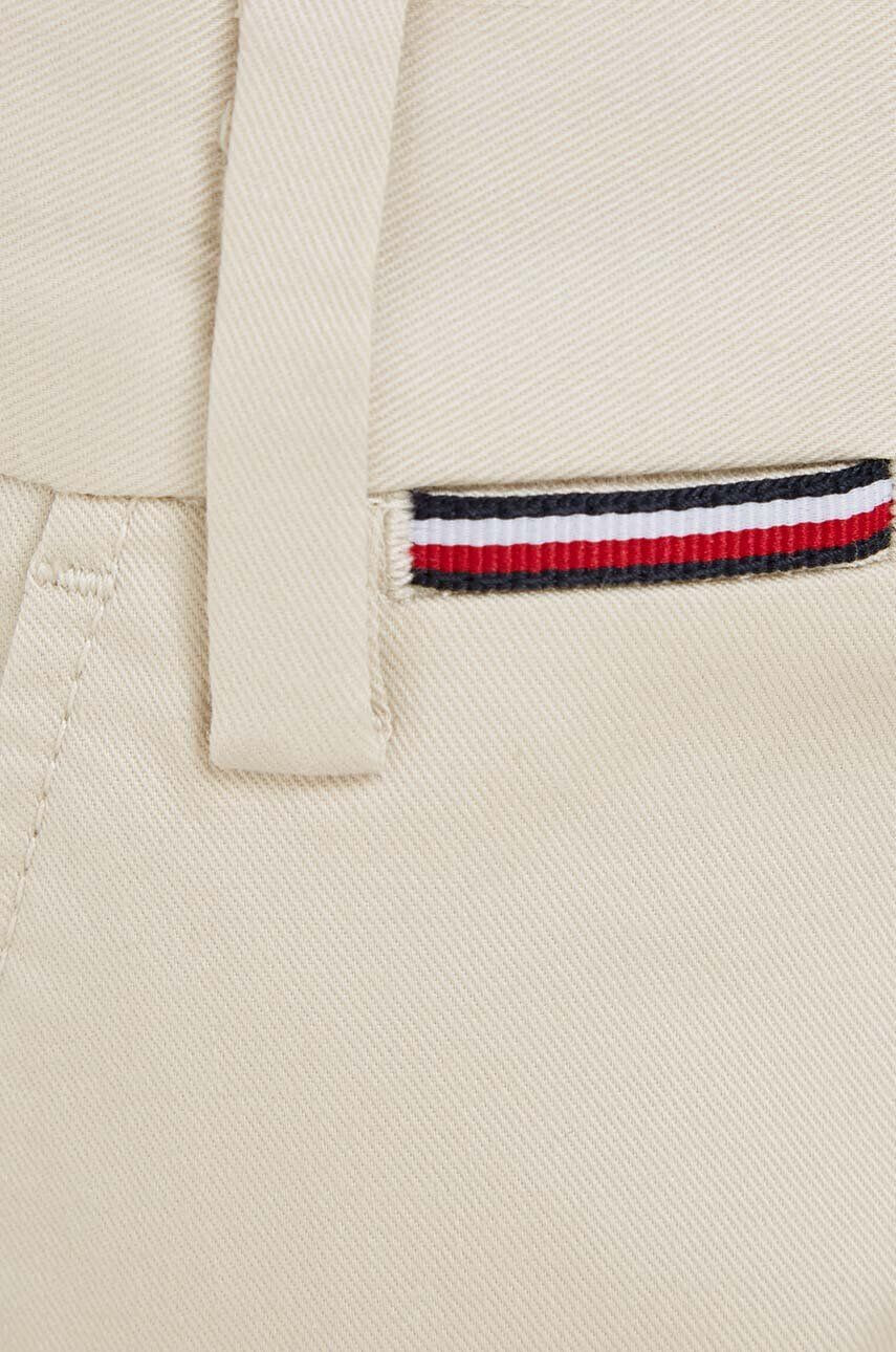 Tommy Hilfiger Детски къси панталони В бежово с регулируема талия - Pepit.bg