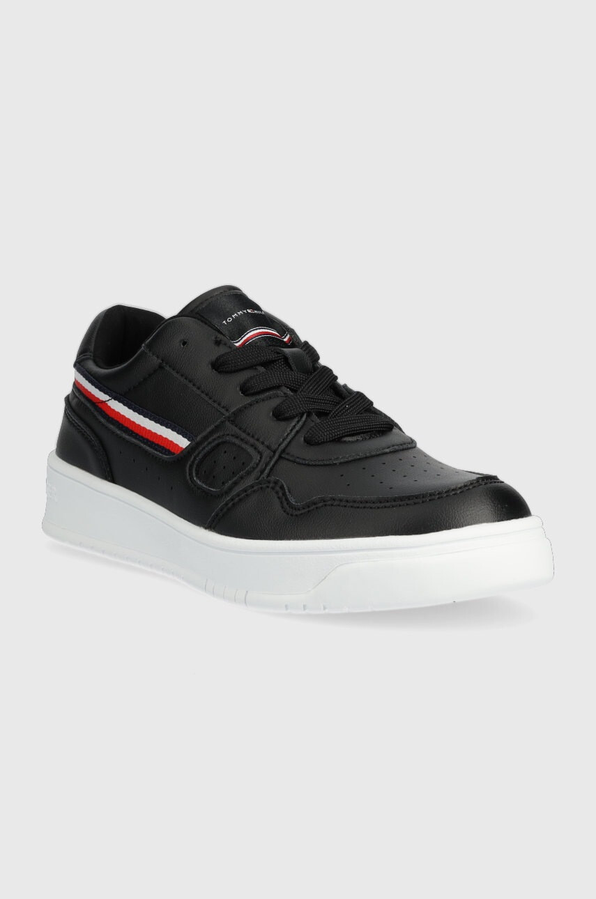 Tommy Hilfiger Детски маратонки в черно - Pepit.bg