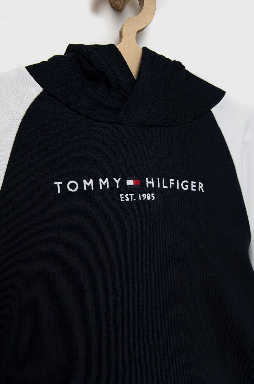 Tommy Hilfiger Детски памучен анцуг в тъмносиньо - Pepit.bg