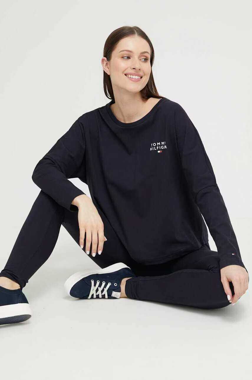 Tommy Hilfiger Домашна памучна блуза с дълги ръкави в тъмносиньо - Pepit.bg