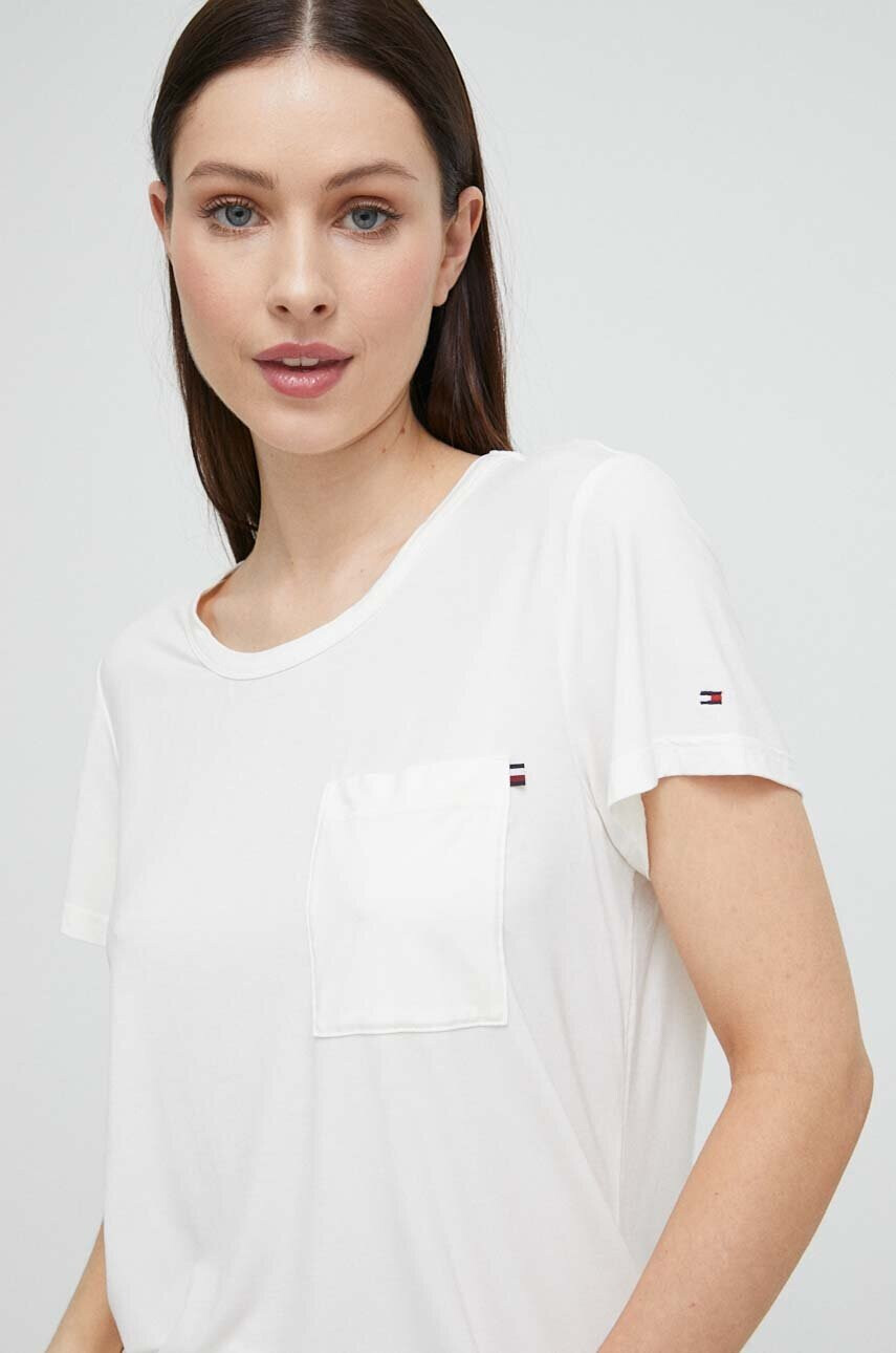 Tommy Hilfiger Домашна тениска в бяло - Pepit.bg