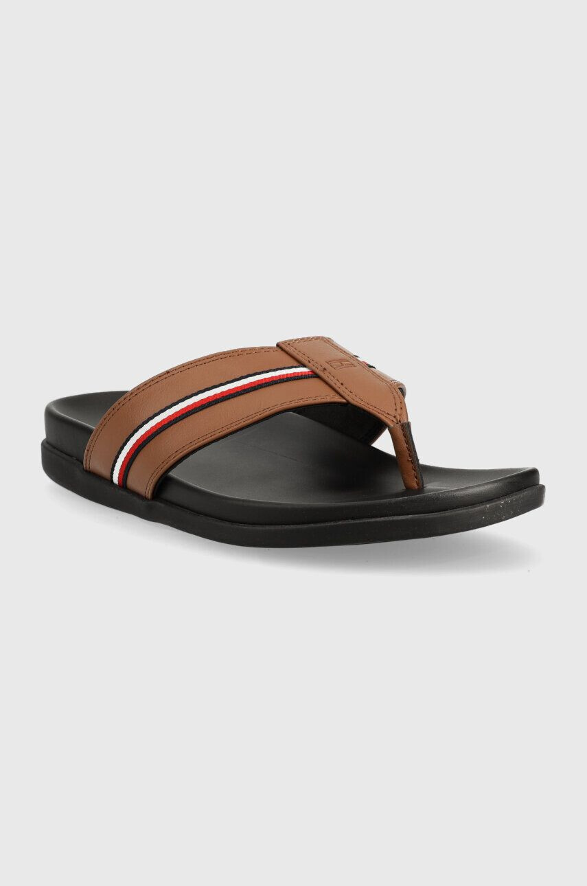 Tommy Hilfiger Джапанки HILFIGER LEATHER TOE POST SANDAL в кафяво FM0FM04460 - Pepit.bg