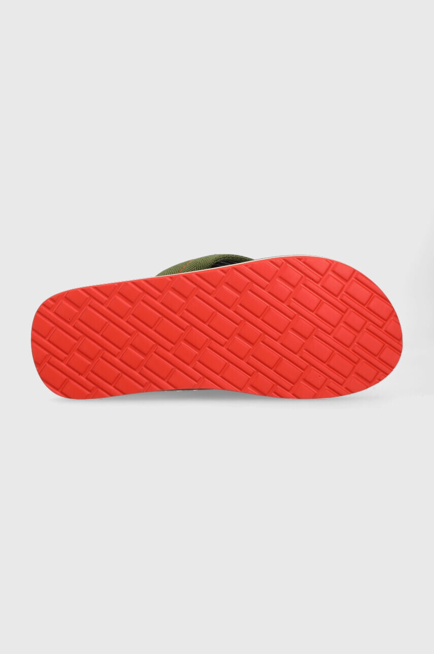 Tommy Hilfiger Джапанки PATCH HILFIGER BEACH SANDAL в зелено FM0FM04470 - Pepit.bg