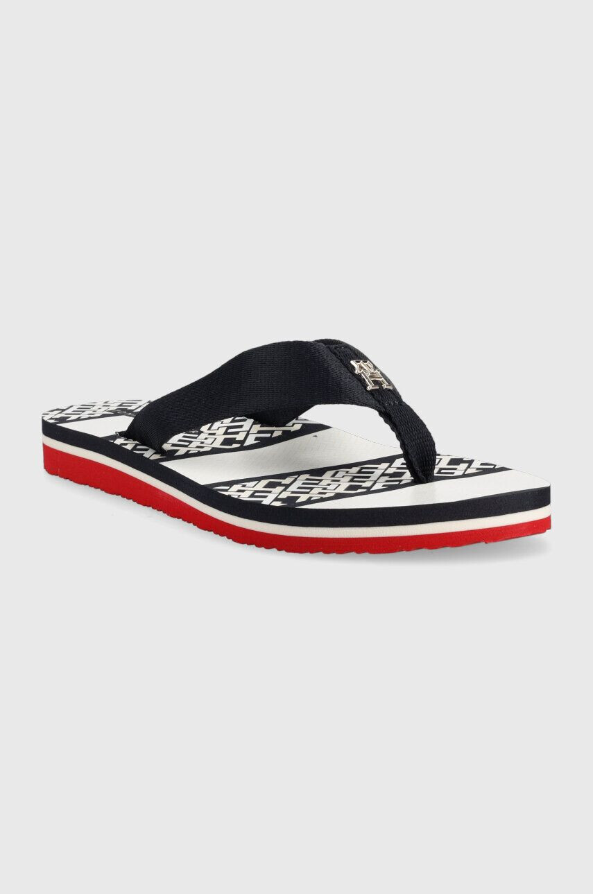 Tommy Hilfiger Джапанки TH MONOGRAM ESSENTIAL SANDAL в тъмносиньо с равна подметка FW0FW07162 - Pepit.bg