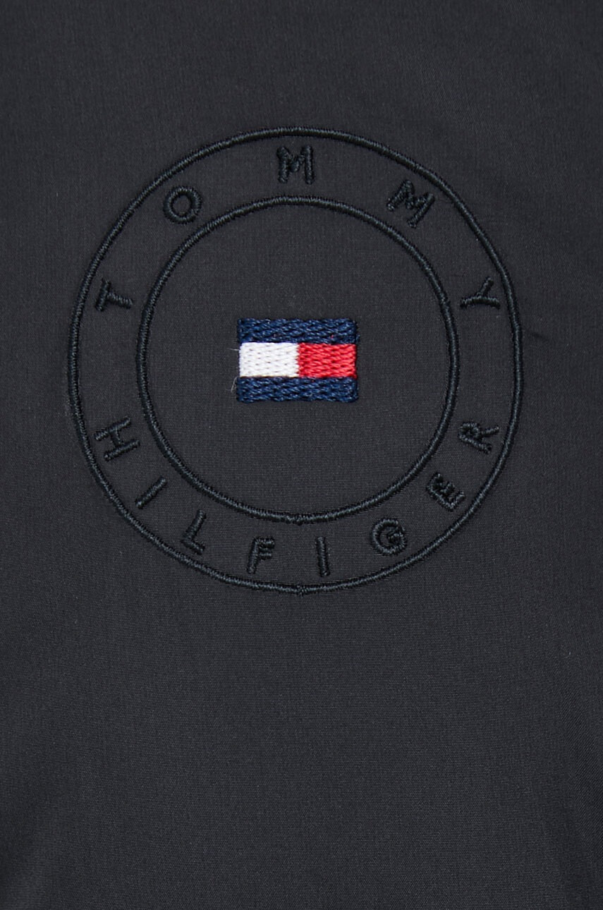 Tommy Hilfiger Яке в черно със зимна изолация - Pepit.bg