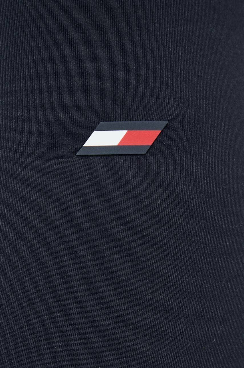 Tommy Hilfiger Клин в тъмносиньо с изчистен дизайн - Pepit.bg