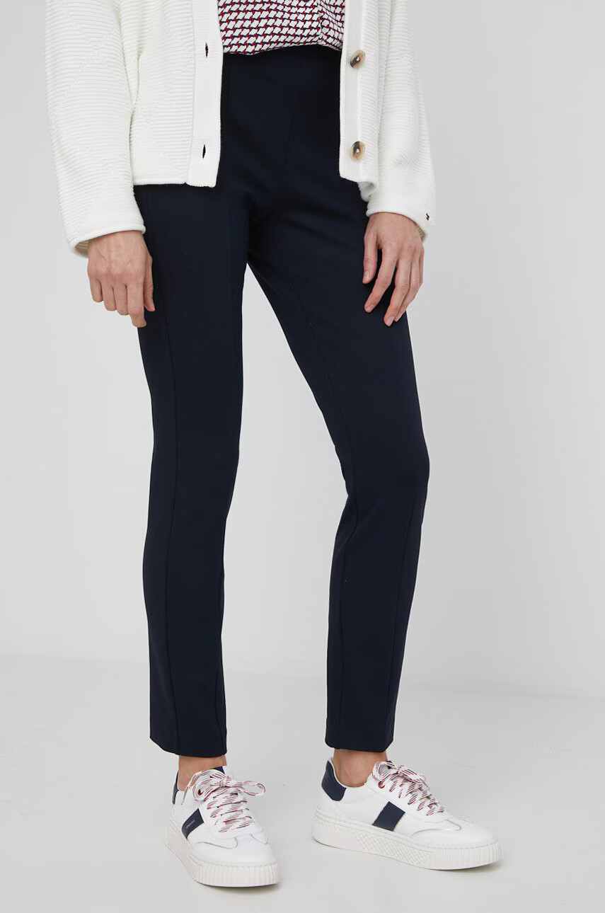 Tommy Hilfiger Клин Audrey дамски в тъмносиньо с изчистен дизайн - Pepit.bg