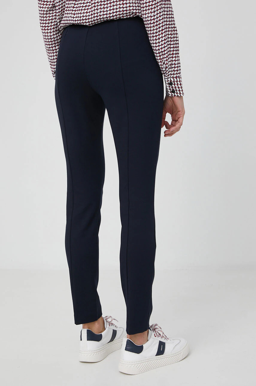 Tommy Hilfiger Клин Audrey дамски в тъмносиньо с изчистен дизайн - Pepit.bg