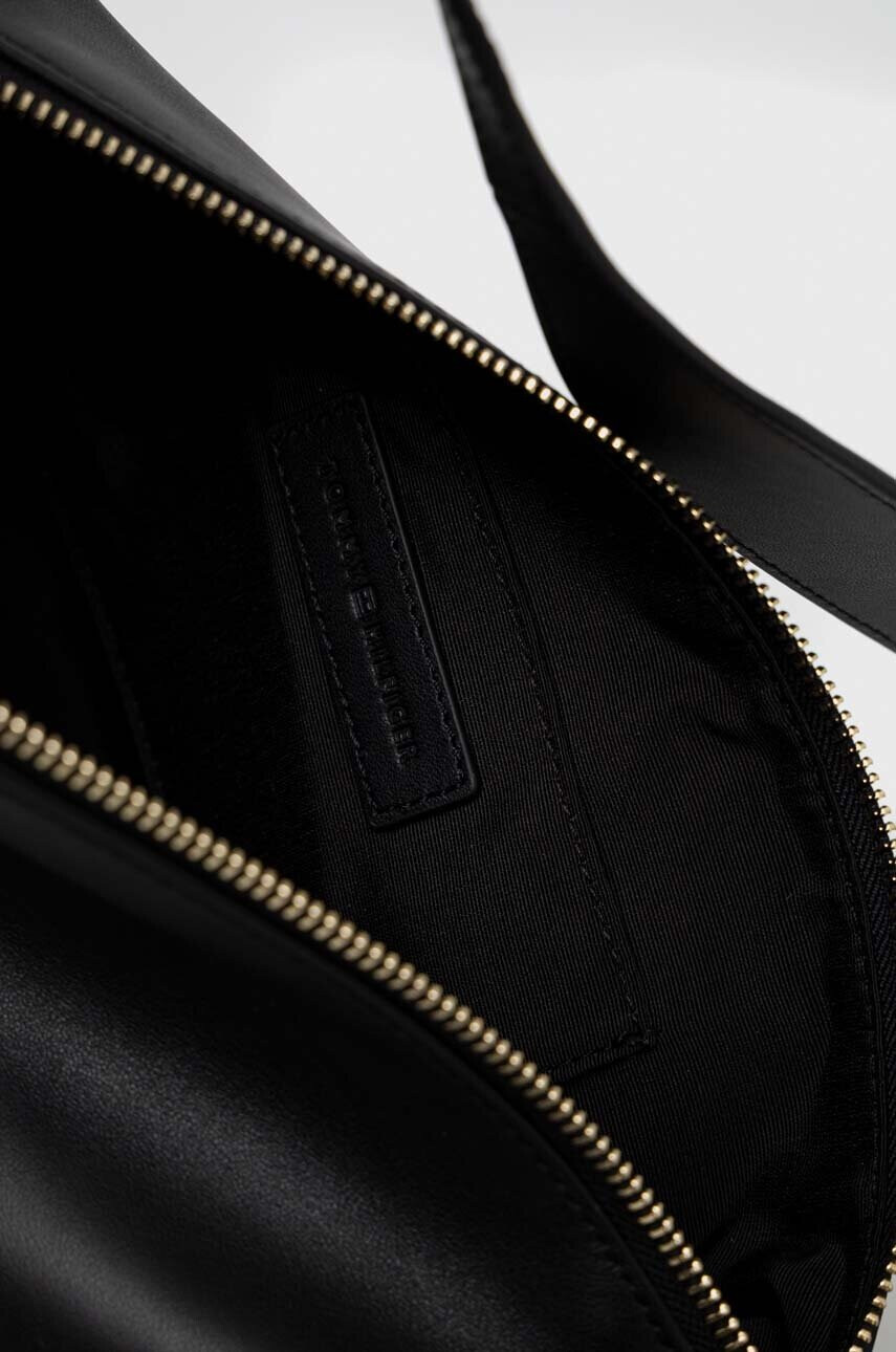 Tommy Hilfiger Кожена чанта в черно - Pepit.bg
