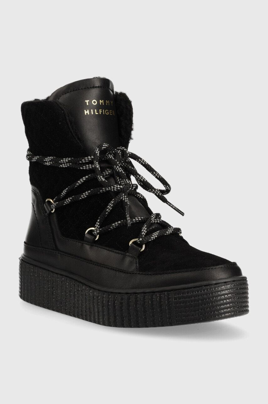 Tommy Hilfiger Кожени апрески FW0FW06852 SNOW BOOT MONOGRAM - Pepit.bg