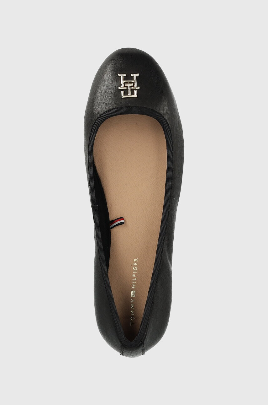 Tommy Hilfiger Кожени балеринки ROUND TH BALLERINA в черно FW0FW07132 - Pepit.bg