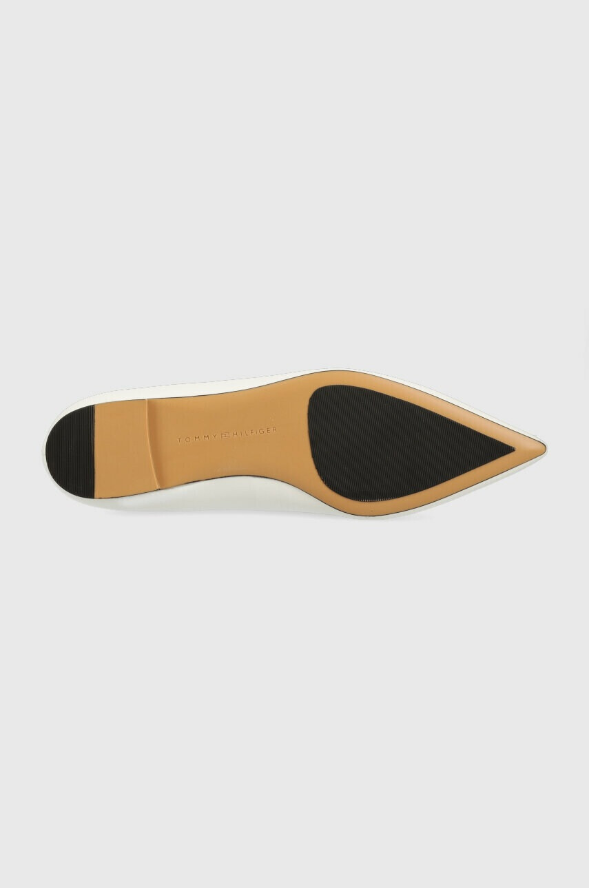 Tommy Hilfiger Кожени балеринки TH POINTED в бяло - Pepit.bg