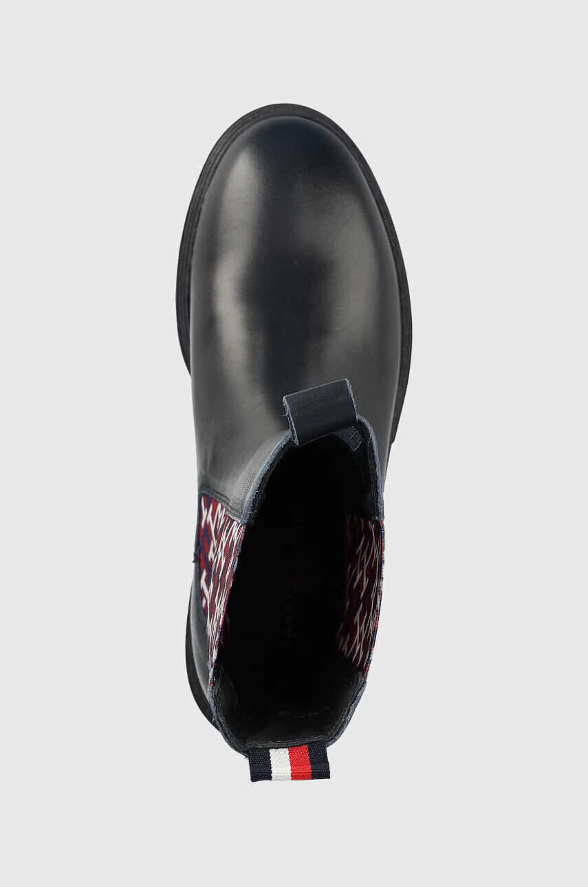 Tommy Hilfiger Кожени боти Monogram Chelsea Boot в тъмносиньо с равна подметка - Pepit.bg