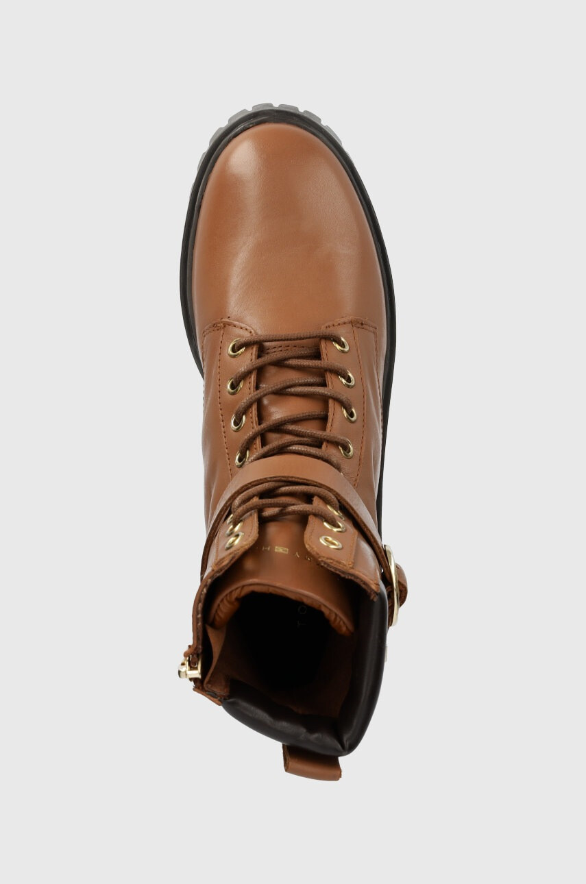 Tommy Hilfiger Кожени боти Buckle Lace Up в кафяво с равна подметка - Pepit.bg