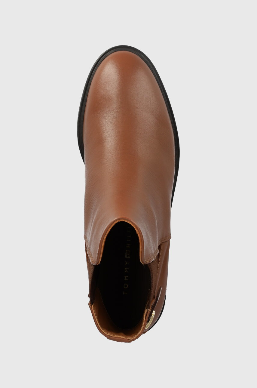 Tommy Hilfiger Кожени боти челси Th Leather Flat Boot в кафяво с равна подметка - Pepit.bg