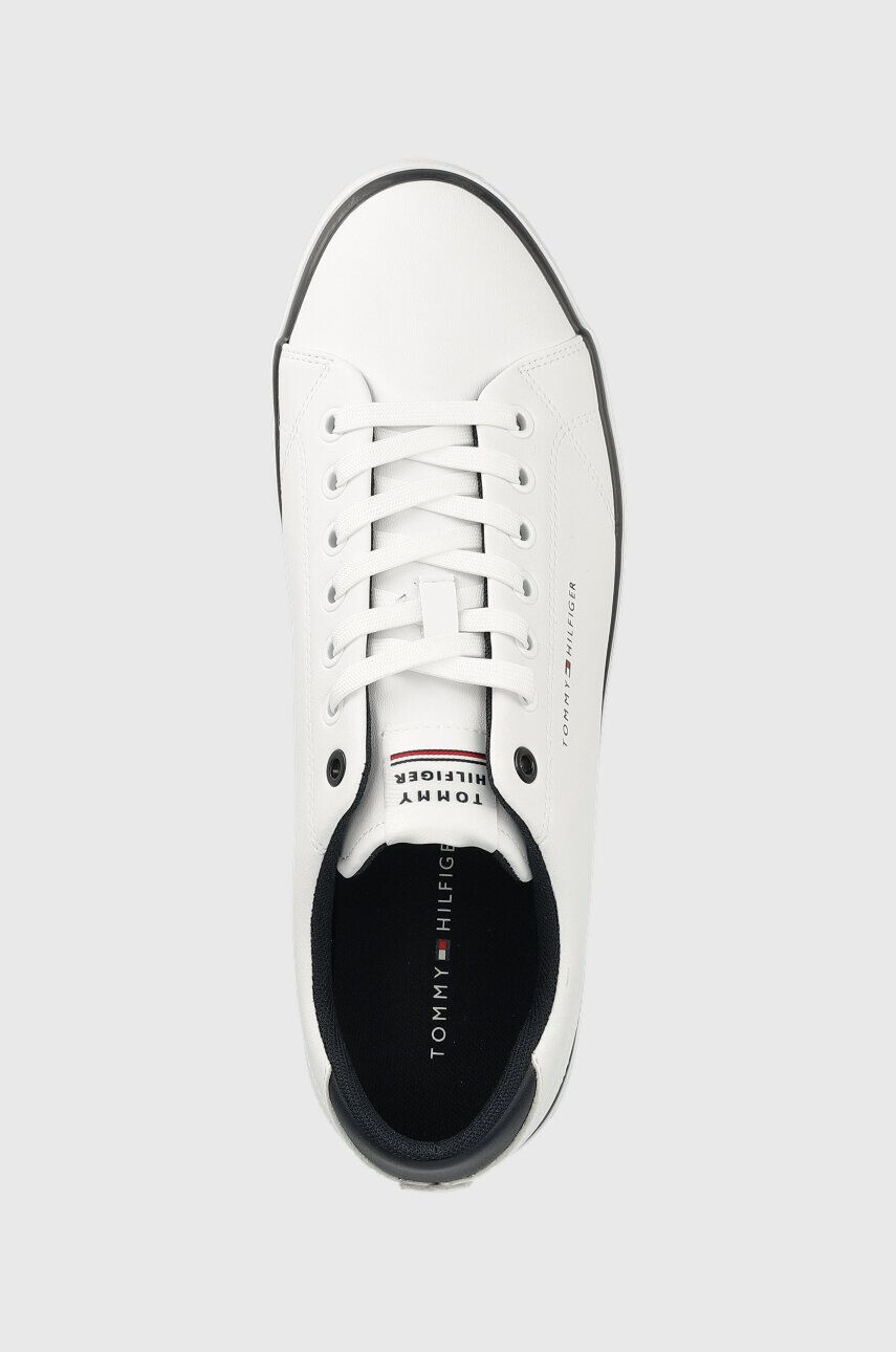 Tommy Hilfiger Кожени кецове TH HI VULC CORE LOW LEATHER в бяло FM0FM04731 - Pepit.bg