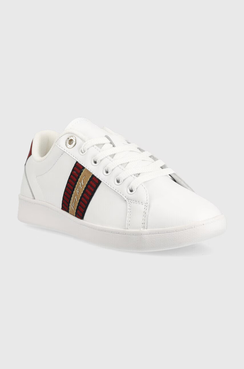 Tommy Hilfiger Кожени маратонки Signature Webbing Court Sneaker в бяло - Pepit.bg