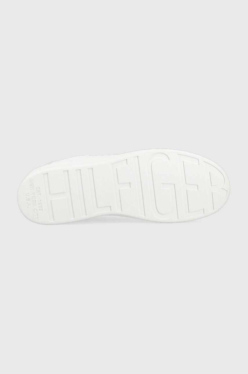 Tommy Hilfiger Кожени маратонки COURT SNEAKER LEATHER CUP в бяло - Pepit.bg
