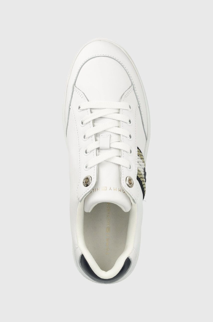 Tommy Hilfiger Кожени маратонки COURT SNEAKER WITH WEBBING в бяло FW0FW07106 - Pepit.bg