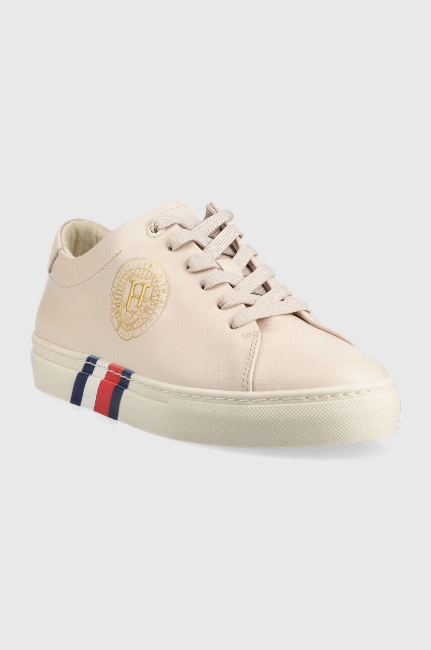 Tommy Hilfiger Кожени маратонки Elevated Th Crest в бежово - Pepit.bg