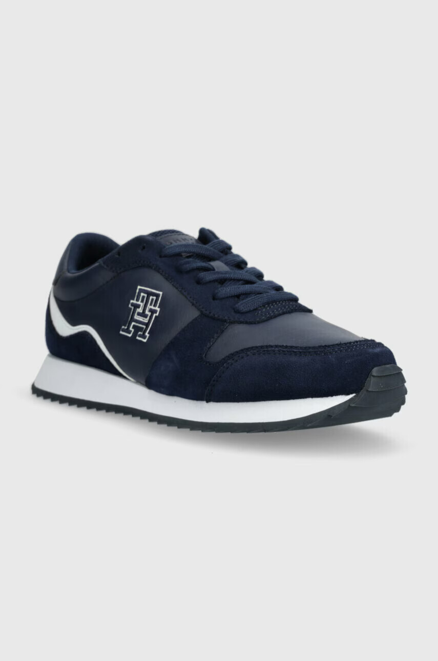 Tommy Hilfiger Кожени маратонки RUNNER EVO LEATHER в бяло FM0FM04479 - Pepit.bg