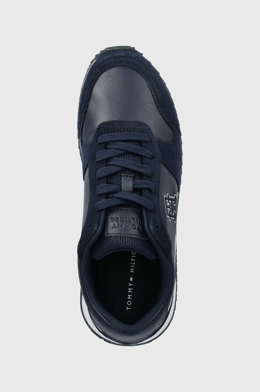 Tommy Hilfiger Кожени маратонки RUNNER EVO LEATHER в бяло FM0FM04479 - Pepit.bg