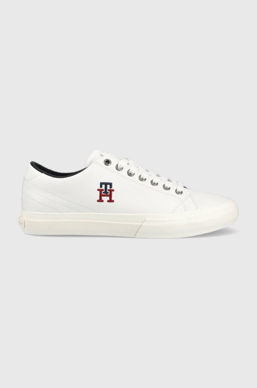 Tommy Hilfiger Кожени маратонки TH HI VULC STREET LOW LEATHER в бяло FM0FM04740 - Pepit.bg